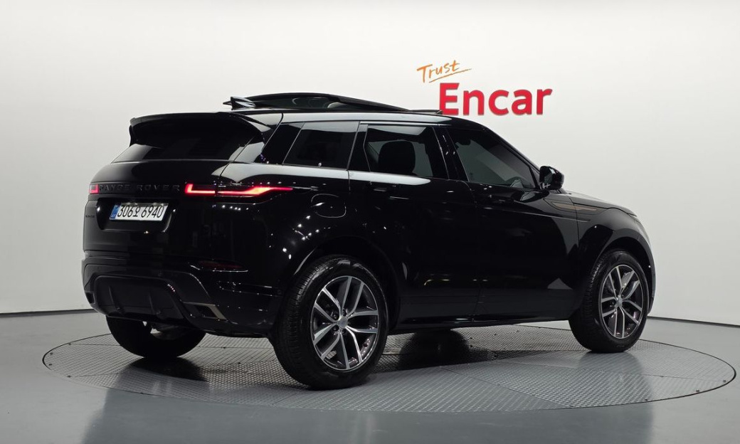 Land Rover Range Rover Evoque P250 Dynamic SE, 2025