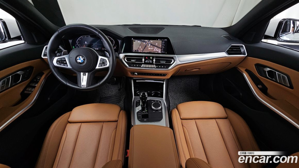 BMW 3-Series 320i M Sport, 2022