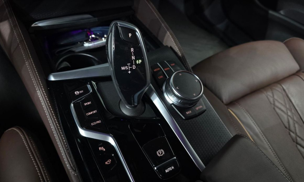 BMW 5-Series 523d M Sport, 2023
