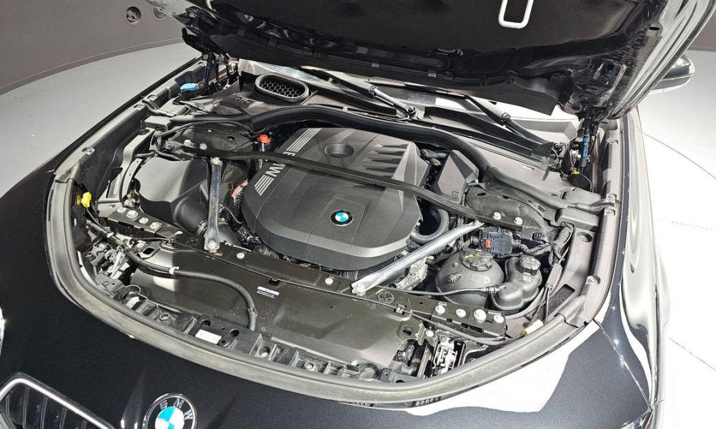 BMW 7-Series 740i xDrive M Sport Limited, 2024