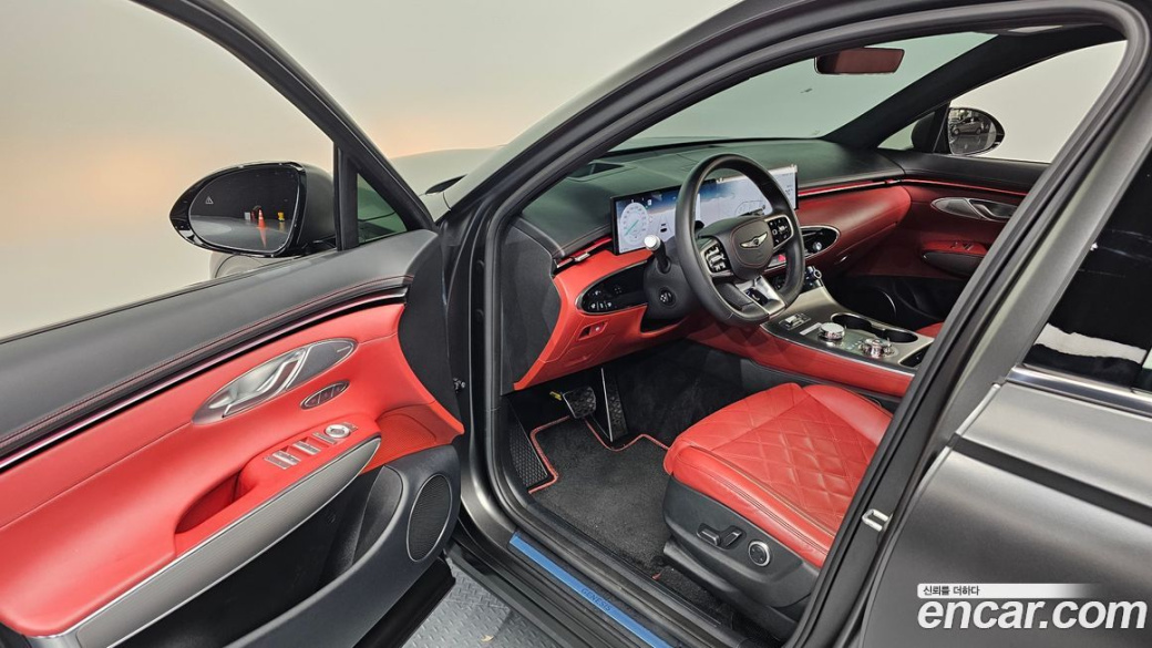 Genesis GV70 2.5T Gasoline 2WD, 2025