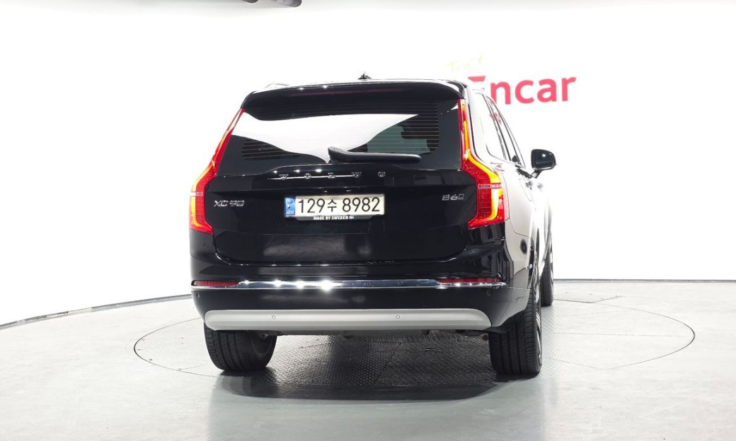Volvo XC90 B6 Inscription, 2022