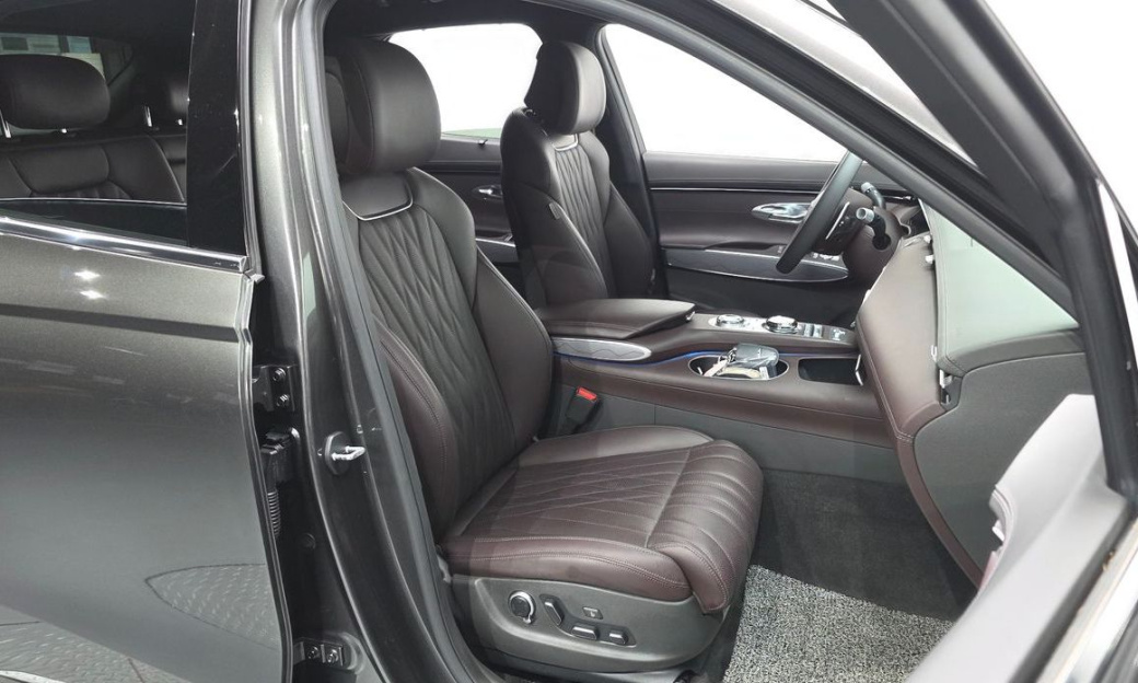 Genesis GV70 2.5T Gasoline AWD, 2024