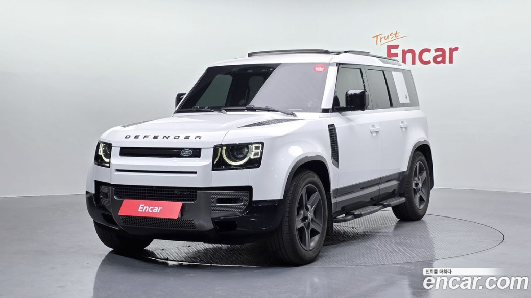 Land Rover Defender 110 P300 X-Dynamic SE, 2022