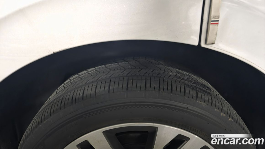 Ford Expedition Platinum 4WD, 2021