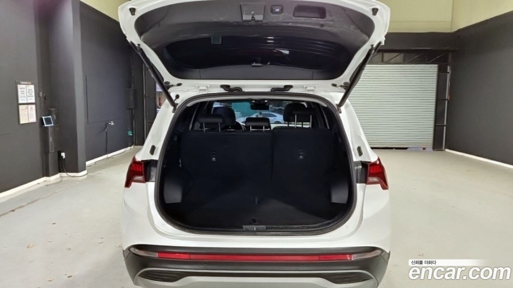 Hyundai Santafe Diesel 2.2 2WD, 2023