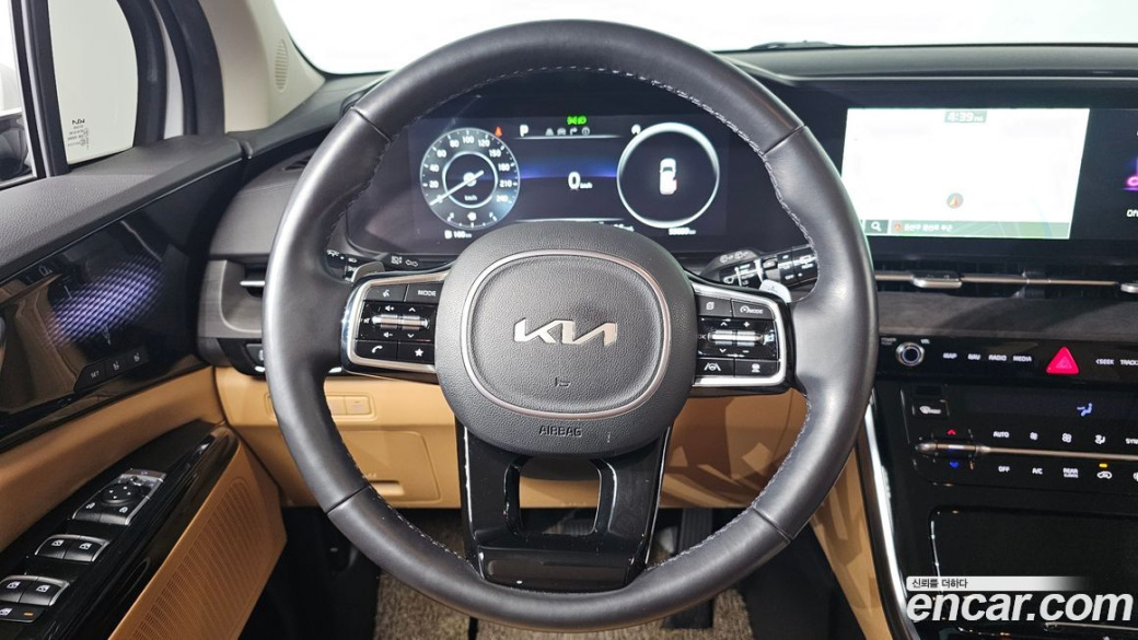 Kia Carnival 9-Seater Signature, 2023