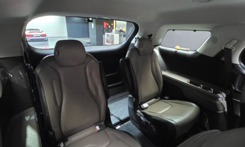 Kia Carnival 9-Seater Noblesse, 2024