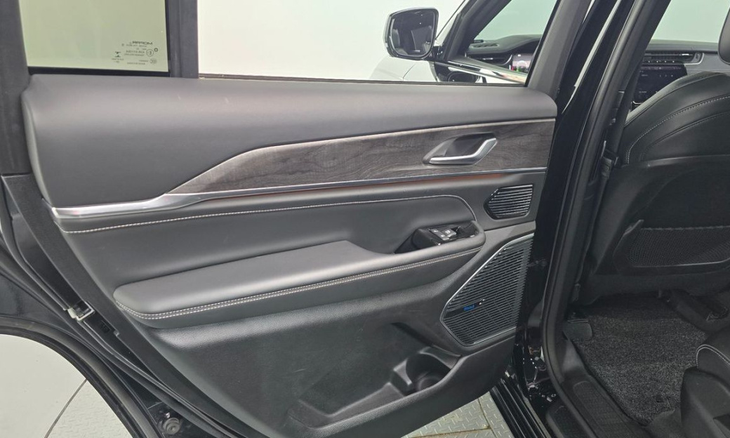 Jeep Cherokee L 3.6 Overland, 2021
