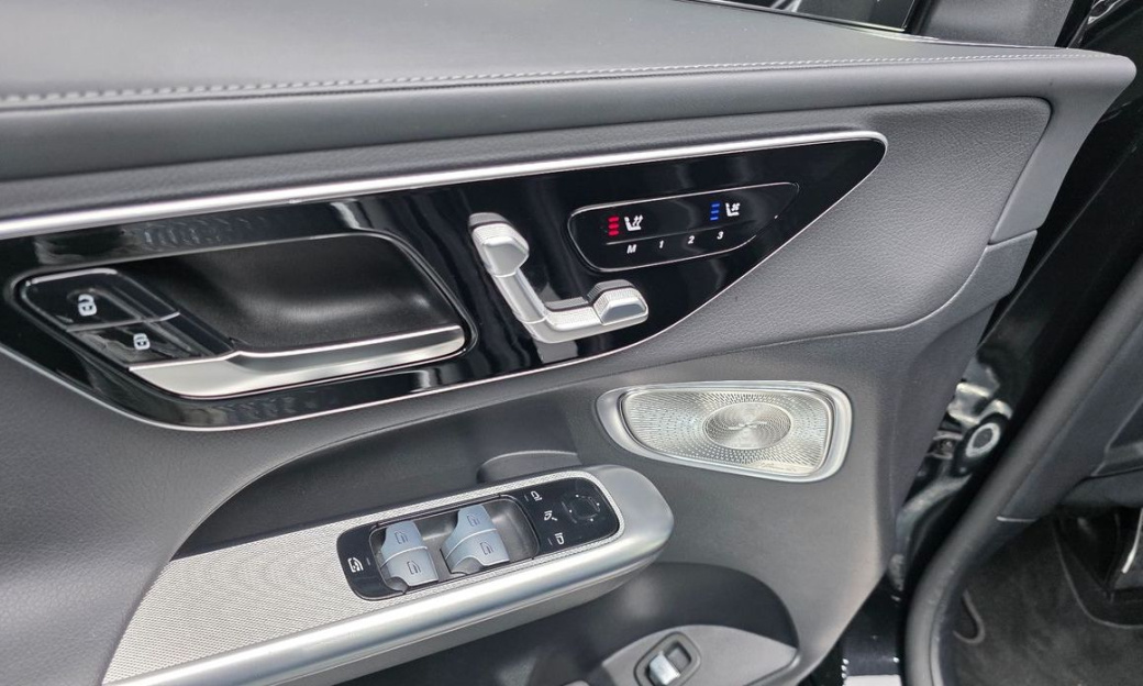 Mercedes-Benz GLC-Class GLC300 4MATIC Coupe, 2025