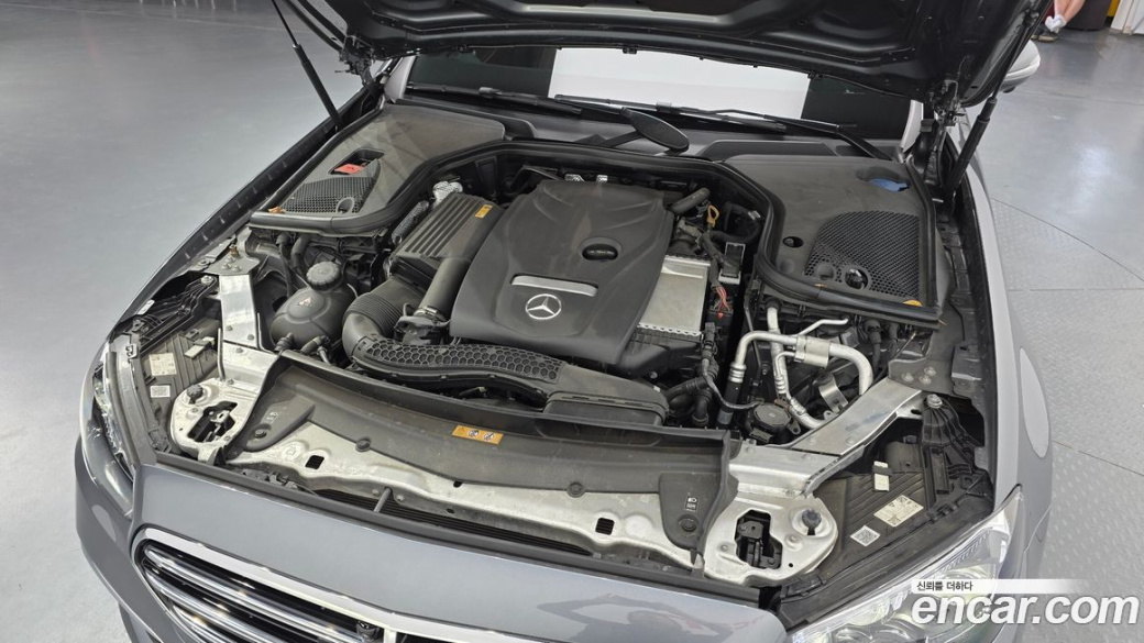 Mercedes-Benz E-Class E250 Exclusive, 2023