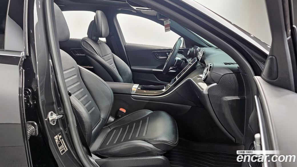 Mercedes-Benz C-Class C300 AMG Line, 2022