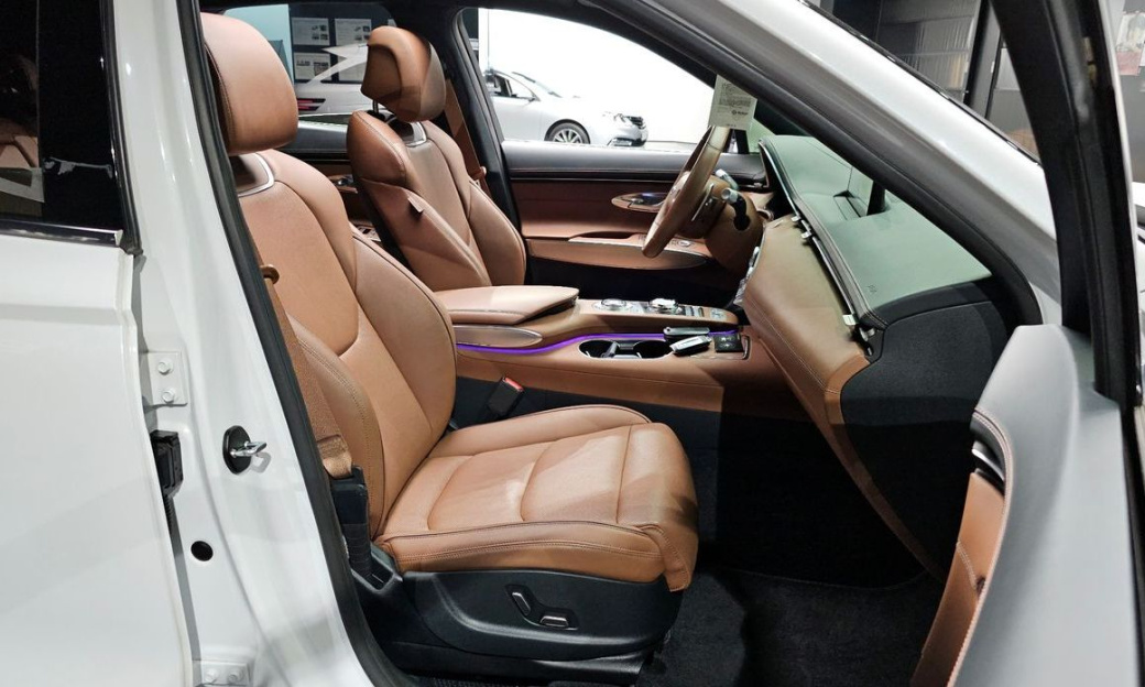 Genesis GV70 2.5T Gasoline AWD, 2022
