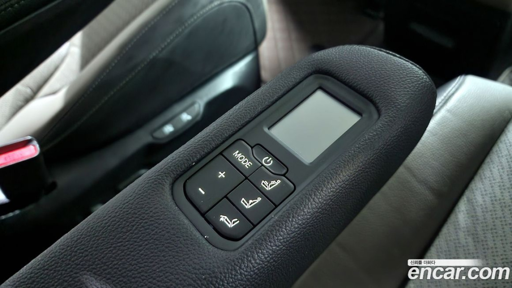 Kia Carnival 7-Seater Noblesse, 2025