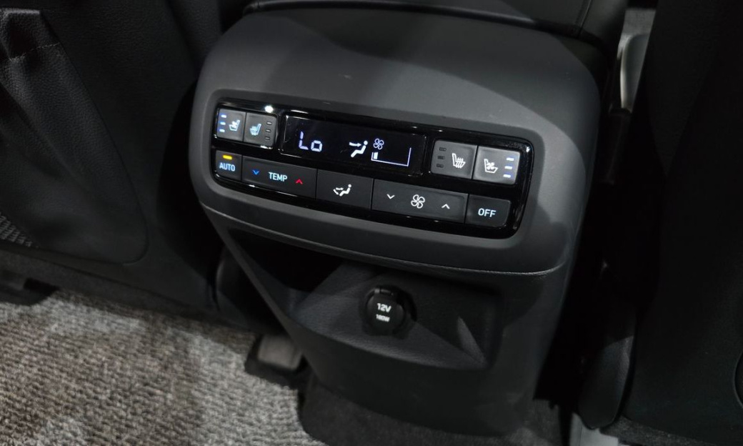 Hyundai Palisade Diesel 2.2 2WD, 2024