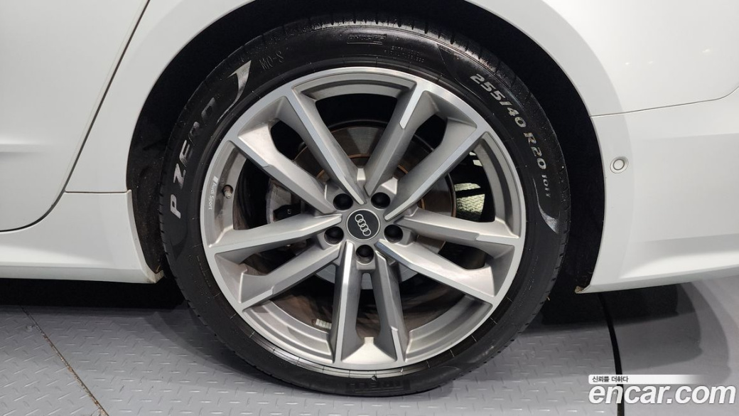 Audi A7 55 TFSI Quattro Premium, 2021