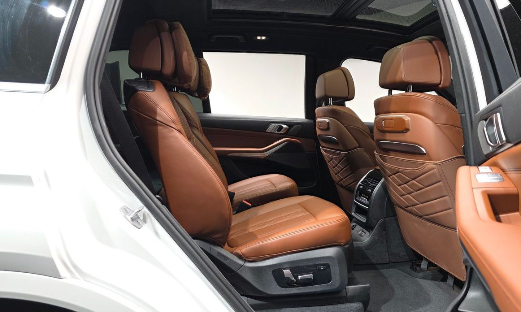 BMW X7 xDrive 40i M Sport 6STR, 2025