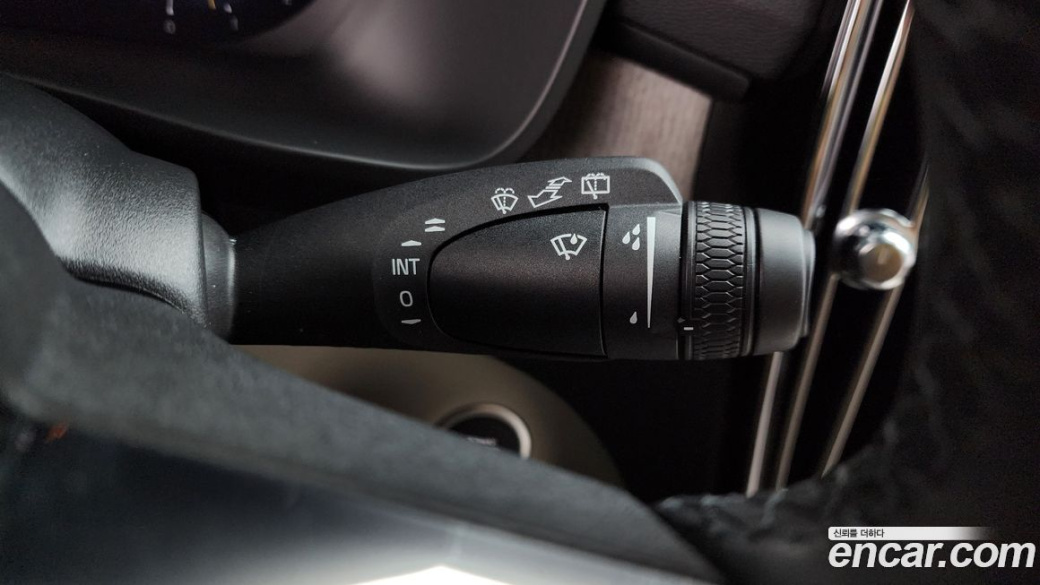 Volvo XC40 B4 Ultra Bright, 2025