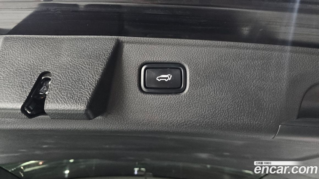 Kia Mohave Diesel 3.0 4WD 5-Seater, 2022