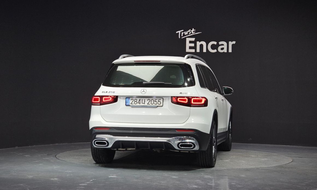 Mercedes-Benz GLB-Class GLB250 4MATIC, 2023