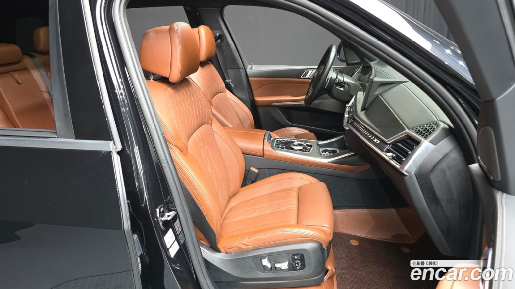 BMW X7 xDrive 40i Design Pure Excellence 7-Seater, 2024