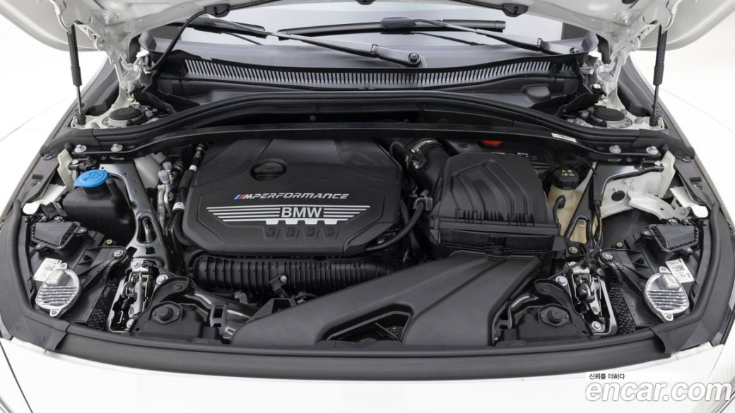 BMW 1-Series M135i xDrive, 2024