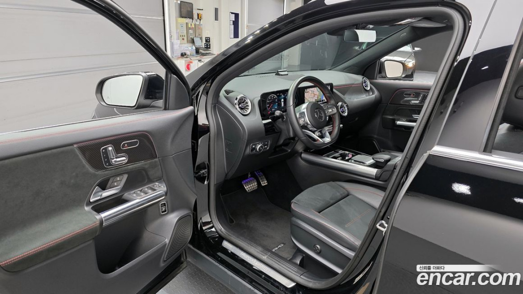Mercedes-Benz GLA-Class GLA250 4MATIC, 2023