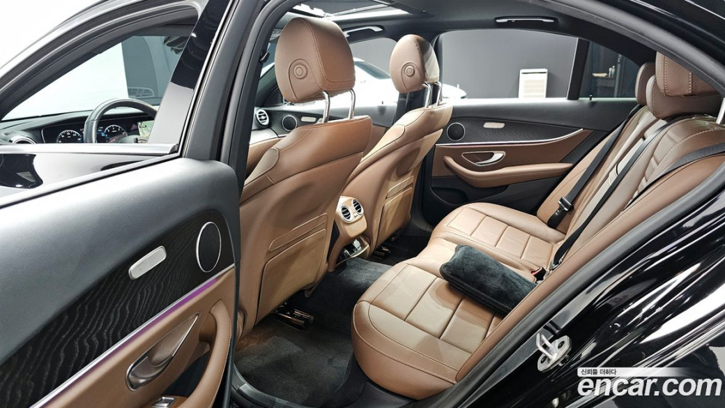 Mercedes-Benz E-Class E250 Avantgarde, 2023
