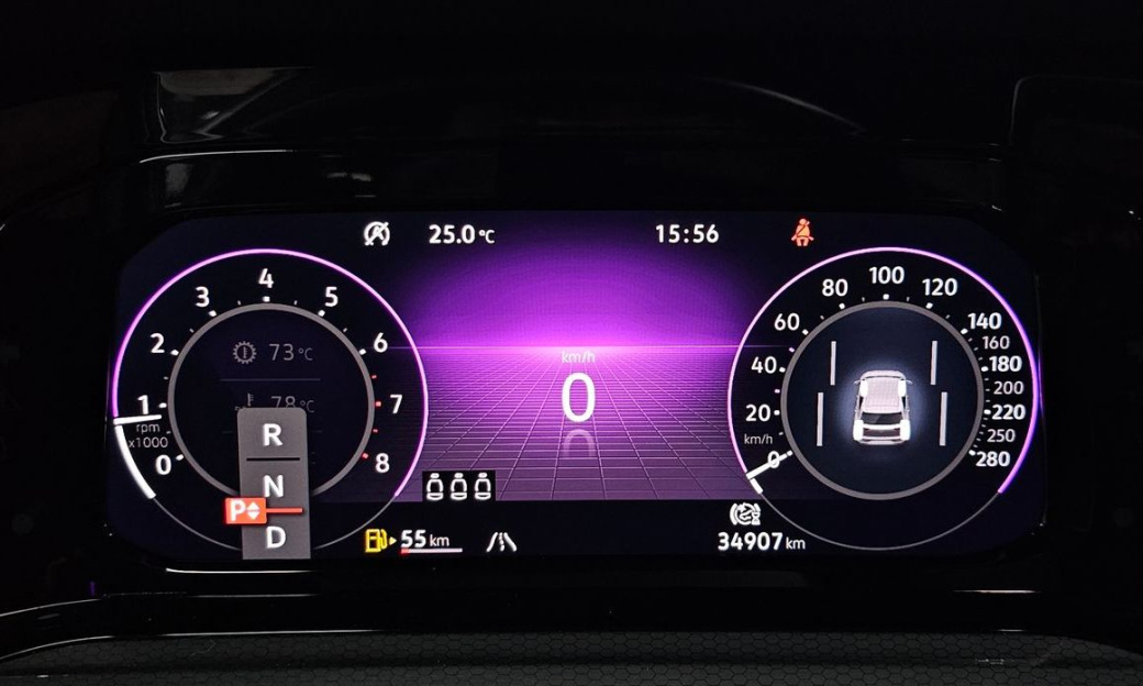 Volkswagen Golf 2.0 GTI, 2024