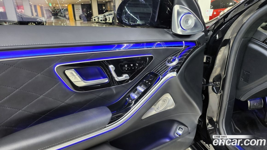 Mercedes-Benz S-Class S580L 4MATIC, 2023