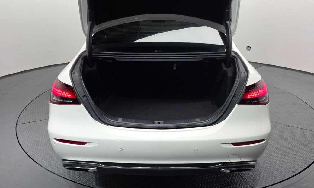 Mercedes-Benz E-Class E250 Exclusive, 2022