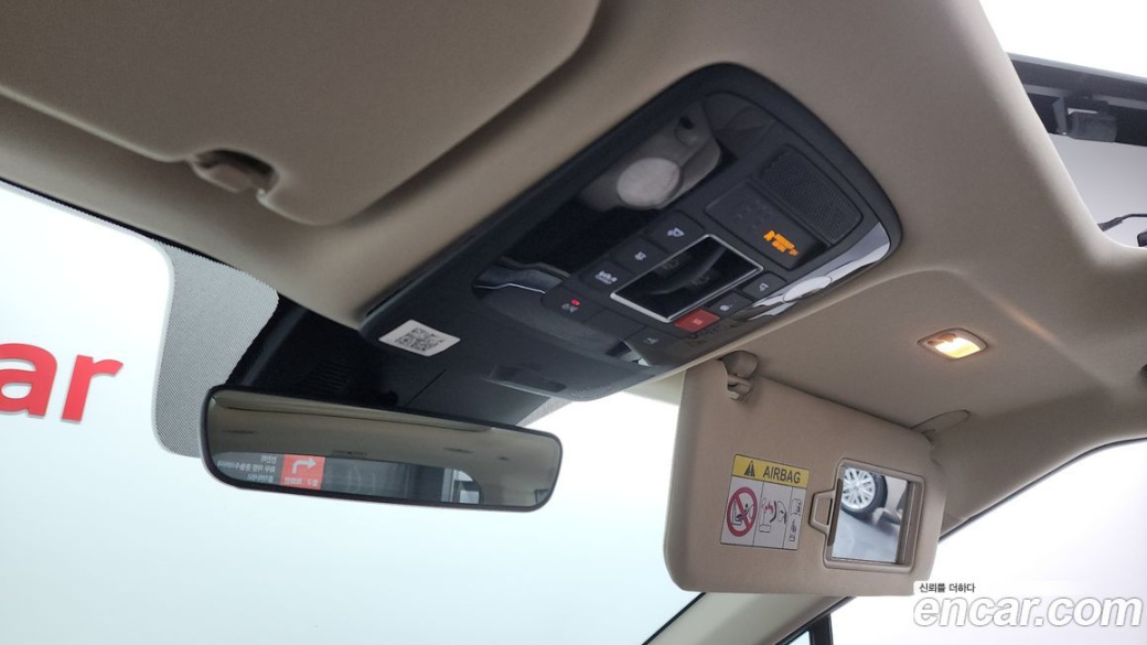 Kia Carnival 9-Seater Signature, 2022