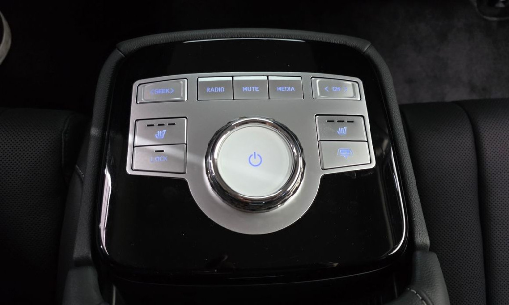Genesis G80 Gasoline 2.5 Turbo AWD, 2024