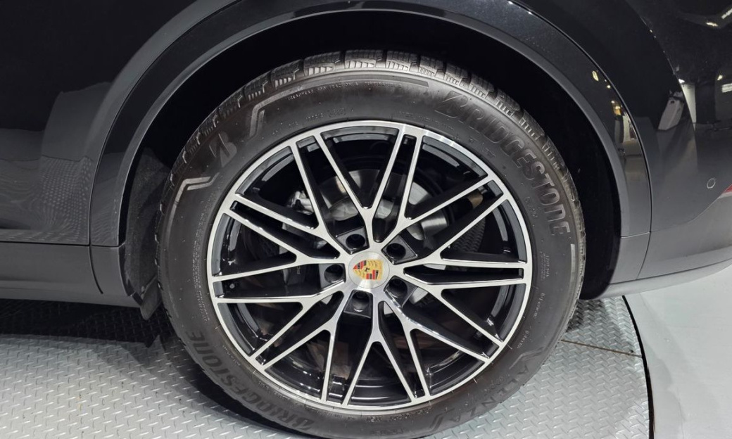 Porsche Cayenne 3.0 Coupe, 2024