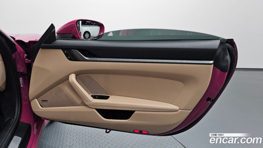 Porsche 911 Carrera Cabriolet, 2024