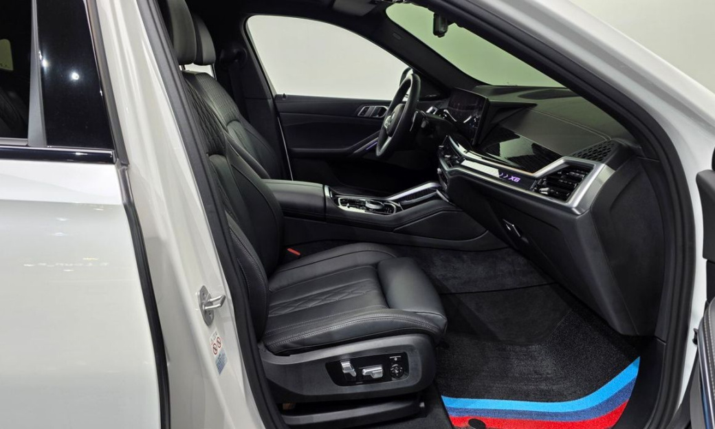 BMW X6 xDrive40i M Sport, 2024