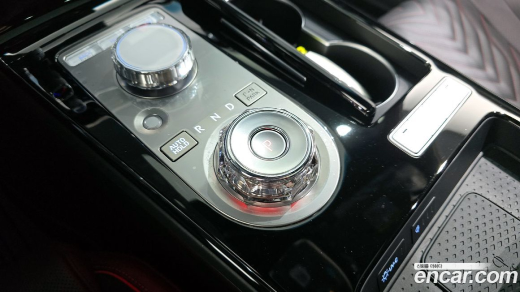 Genesis G80 Gasoline 2.5 Turbo AWD, 2025