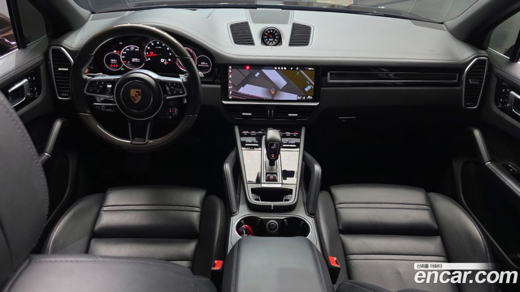Porsche Cayenne 3.0, 2021