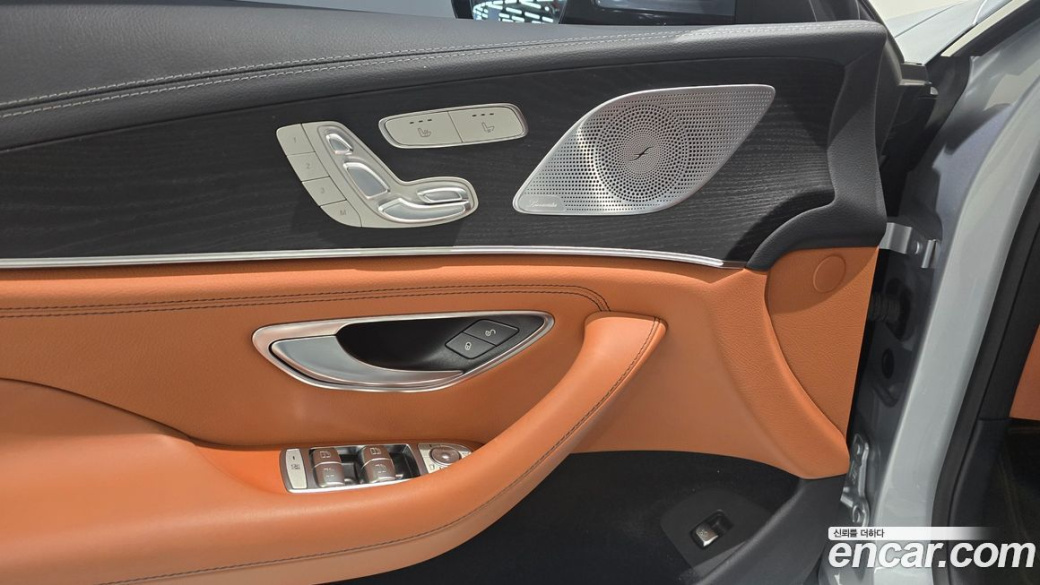 Mercedes-Benz CLS-Class CLS300d 4MATIC, 2023