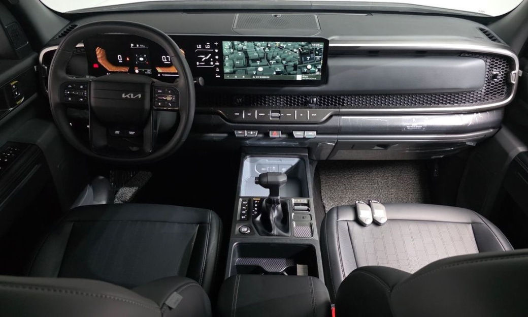 Kia Tasman 2.5T Gasoline 4WD, 2026