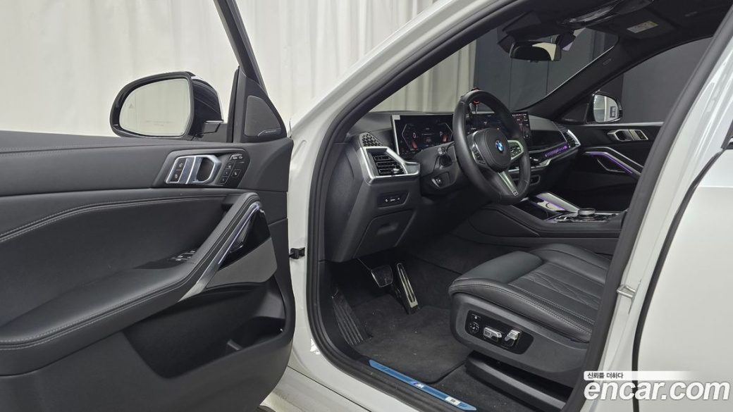 BMW X6 xDrive40i M Sport, 2025