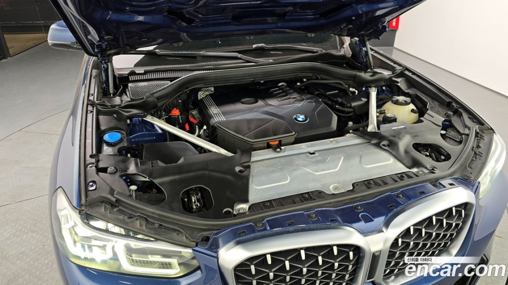 BMW X4 xDrive20i M Sport, 2022
