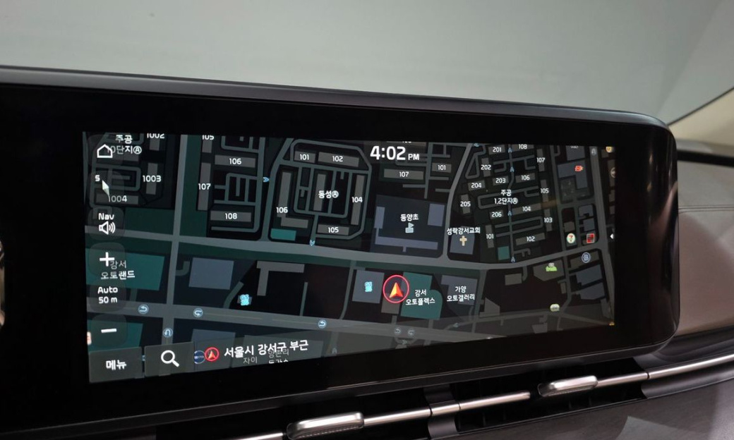 Kia Carnival 9-Seater Signature, 2022