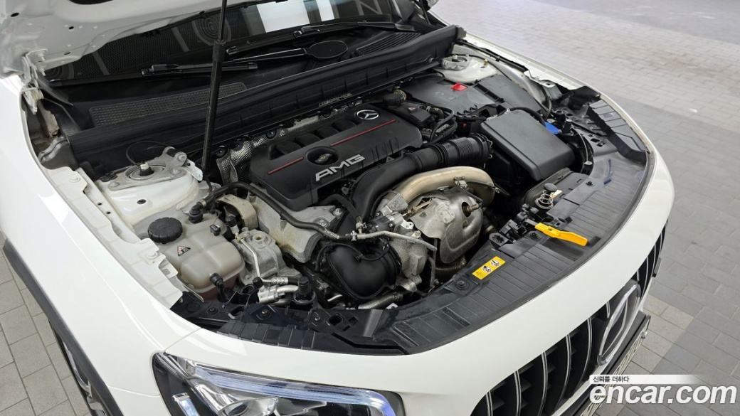 Mercedes-Benz GLB-Class AMG GLB35 4MATIC, 2023