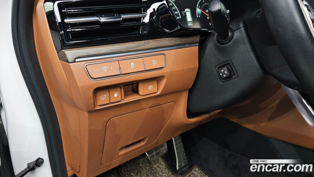 Kia Mohave Diesel 3.0 4WD 6-Seater, 2023