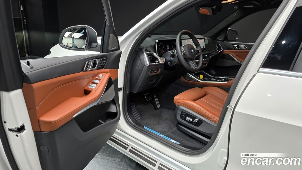 BMW X7 xDrive 40i M Sport 7STR, 2025