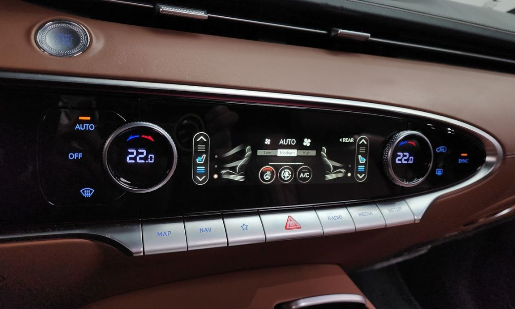 Genesis GV70 2.5T Gasoline 2WD, 2022