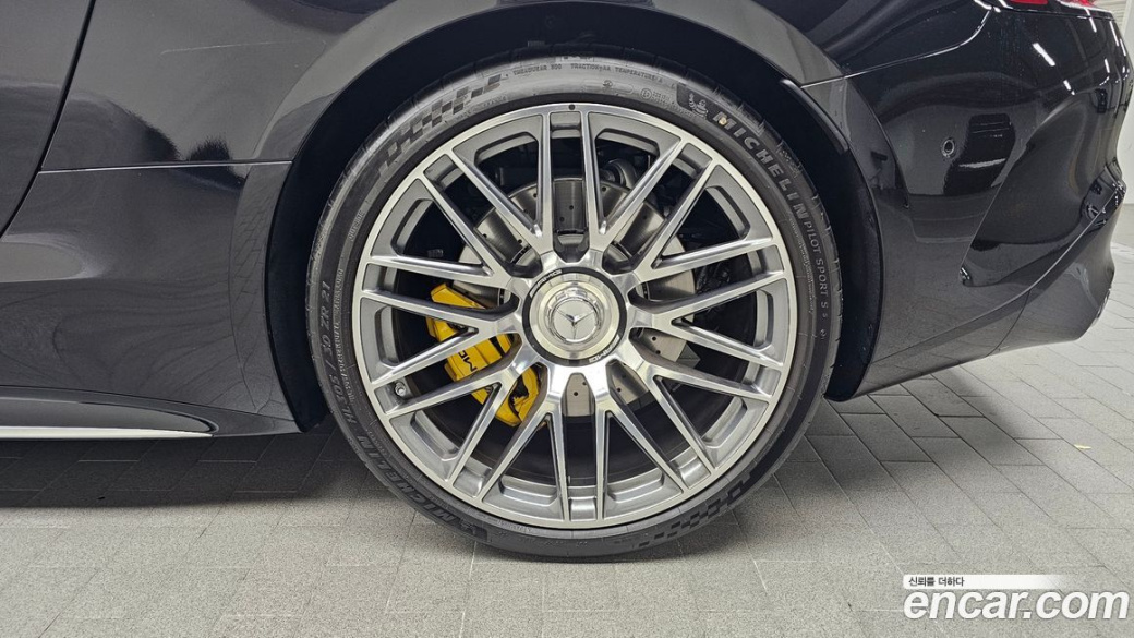 Mercedes-Benz AMG GT AMG GT55 4MATIC+, 2025