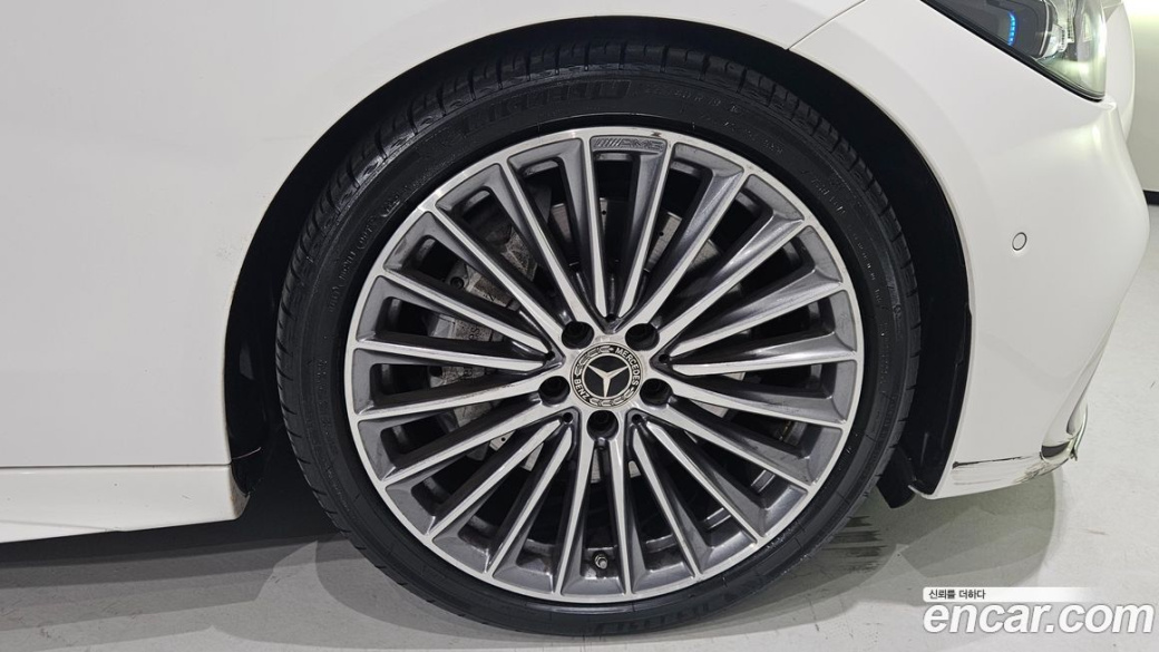 Mercedes-Benz C-Class C300 4MATIC AMG Line, 2023