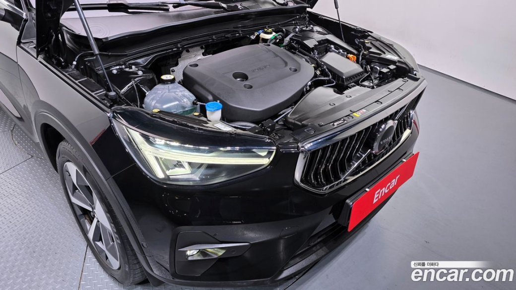 Volvo XC40 B4 Ultimate Bright, 2023